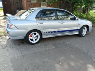 2005 Mitsubishi Lancer IX Рестайлинг, серебристый, 550000 рублей, вид 4