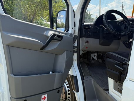 2014 Mercedes-Benz Sprinter, белый, 3200000 рублей, вид 2