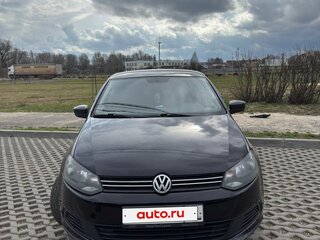 2014 Volkswagen Polo V, чёрный, 650000 рублей, вид 2