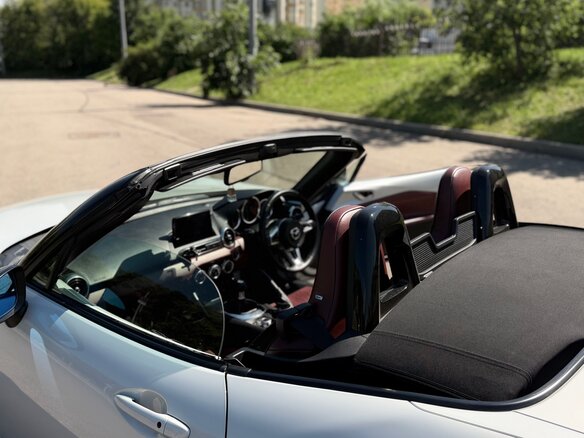 2018 Mazda Roadster IV (ND), серый, 2150000 рублей - вид 17