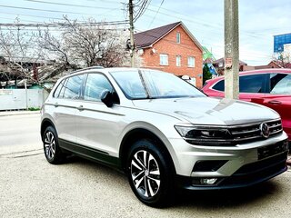 2020 Volkswagen Tiguan II, серый, 2550000 рублей, вид 1