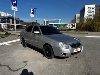 2014 Lada (ВАЗ) Priora I Рестайлинг, серебристый, 350000 рублей, вид 2