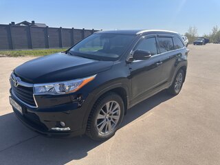 2014 Toyota Highlander III (XU50), чёрный, 3300000 рублей, вид 3