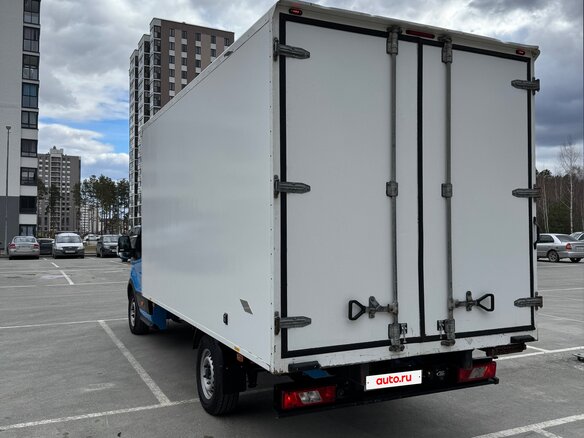 2021 Ford Transit, синий, 1870000 рублей - вид 4