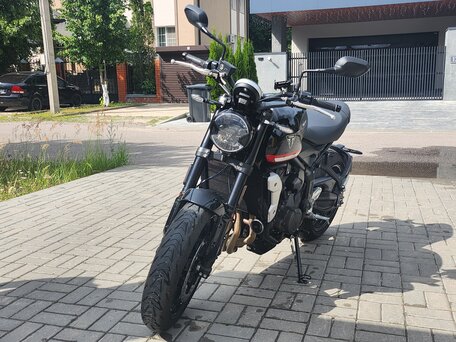 2021 Triumph Trident 660, чёрный, 790000 рублей, вид 4