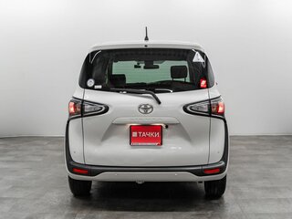 2021 Toyota Sienta II Рестайлинг, белый, 1640000 рублей, вид 4