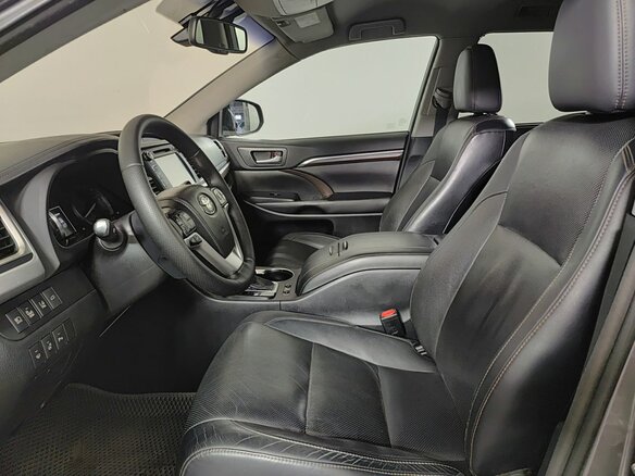 2014 Toyota Highlander III (XU50), коричневый, 2312000 рублей - вид 15