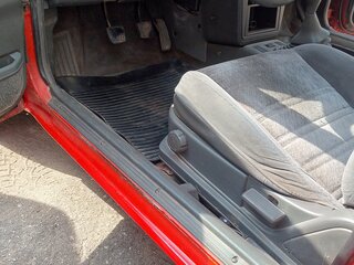 1988 Mazda 626 III (GD), красный, 95000 рублей, вид 5