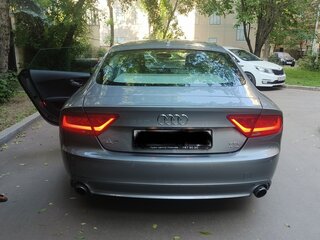2010 Audi A7 I (4G), серый, 2176000 рублей, вид 4