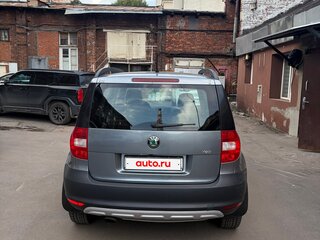 2011 Skoda Yeti I, серый, 460000 рублей, вид 5
