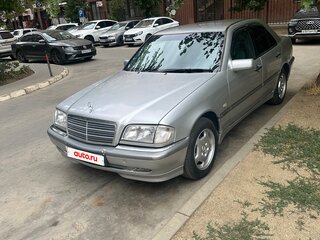 1998 Mercedes-Benz C-Класс 200 I (W202) Рестайлинг, белый, 580000 рублей, вид 1