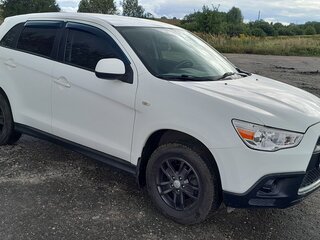 2011 Mitsubishi ASX I, белый, 850000 рублей, вид 2