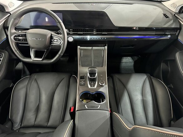 2023 Omoda C5 I, синий - вид 8