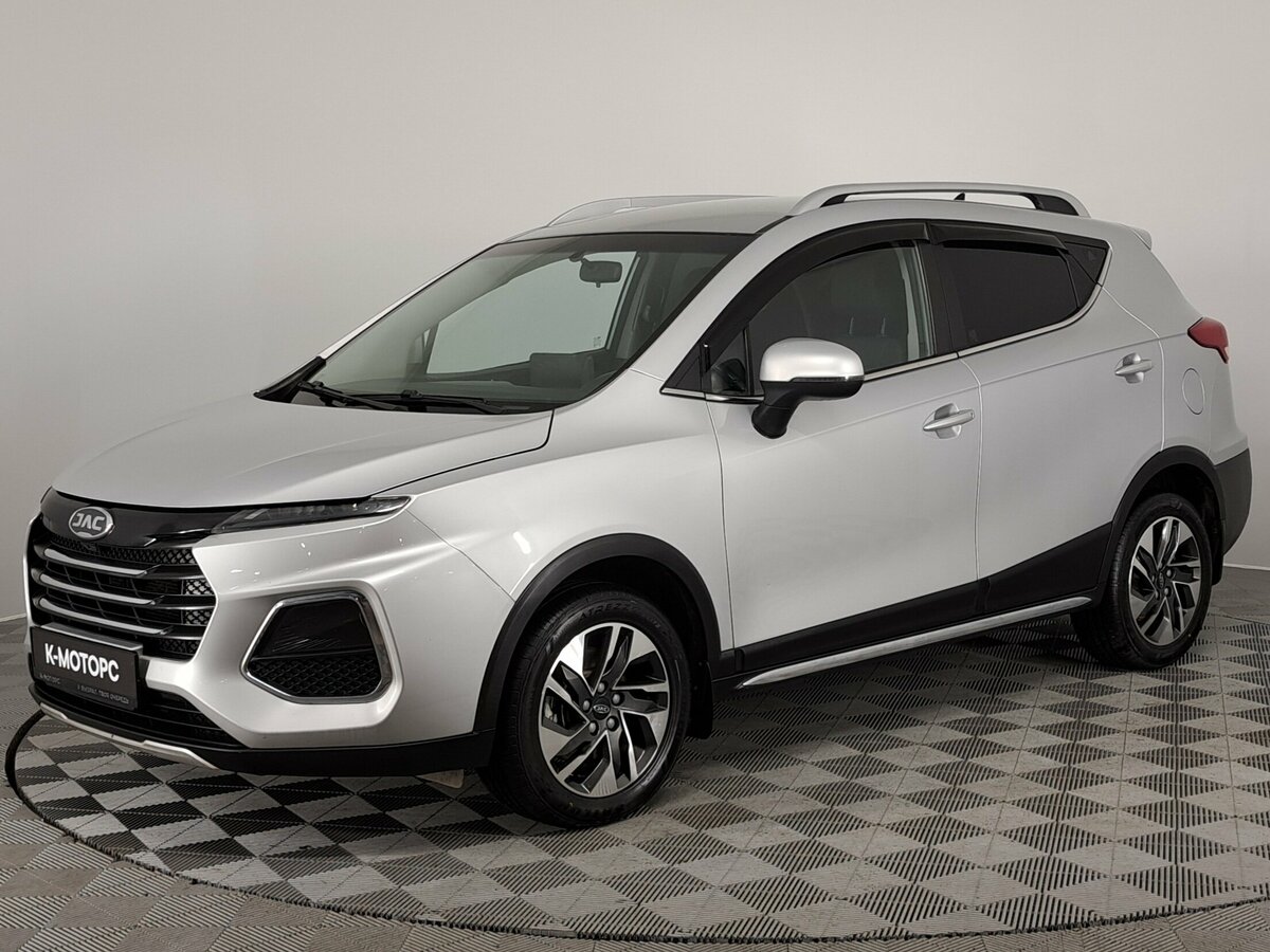 Открыть фотографии: JAC JS3