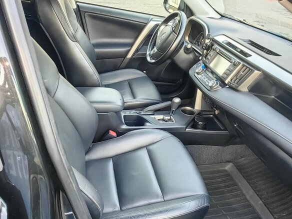 2013 Toyota RAV4 IV (XA40), чёрный, 2000000 рублей - вид 6