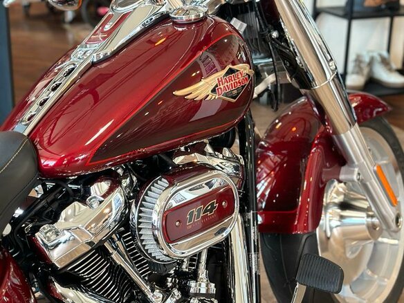 2023 Harley-Davidson Fat Boy, красный, 3300000 рублей - вид 7