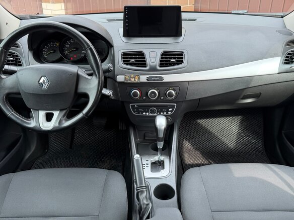 2012 Renault Fluence I, серый, 560000 рублей - вид 10