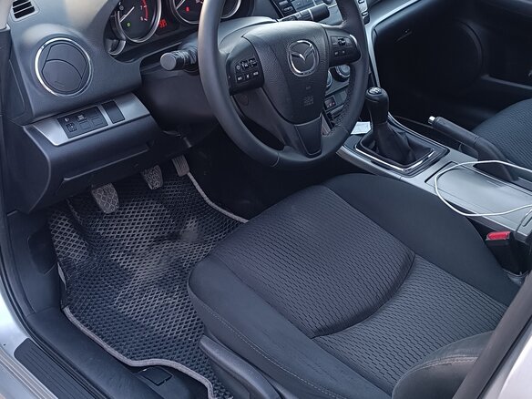2010 Mazda 6 II (GH) Рестайлинг, серебристый, 850000 рублей - вид 11