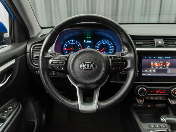 2020 Kia Rio X IV Рестайлинг, синий, 1470000 рублей - вид 9
