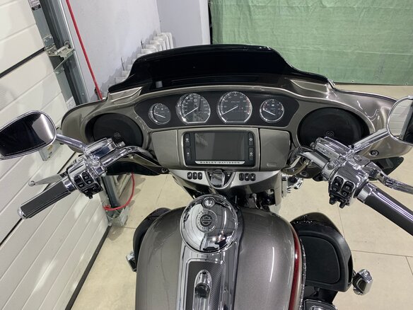2015 Harley-Davidson Electra Glide, пурпурный, 1350000 рублей - вид 9