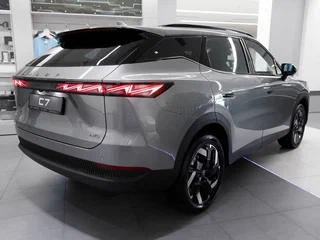 2026 Omoda C7, серебристый, 3499000 рублей, вид 3