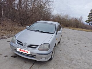 1999 Nissan Tino, серебристый, 320000 рублей, вид 3