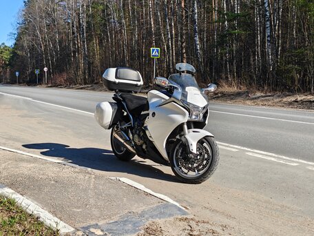 2010 Honda VFR 1200, белый, 820000 рублей, вид 2