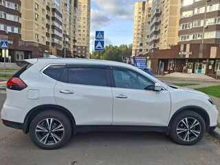 2021 Nissan X-Trail III Рестайлинг, белый, 2190000 рублей, вид 4