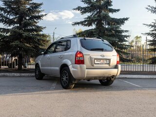 2008 Hyundai Tucson I, серебристый, 815000 рублей, вид 2
