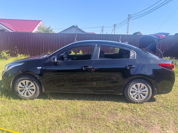 2018 Kia Rio IV, чёрный, 1500000 рублей - вид 9