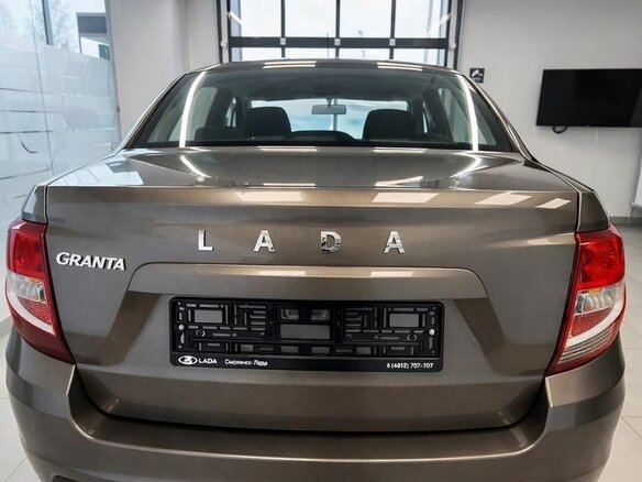 2026 Lada (ВАЗ) Granta I Рестайлинг, серый, 1114000 рублей - вид 6