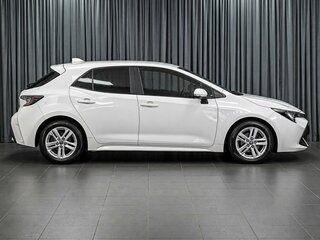 2019 Toyota Corolla XII (E210), белый, 1810000 рублей, вид 5