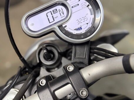 2018 Ducati Scrambler 1100, серый, 900000 рублей, вид 3