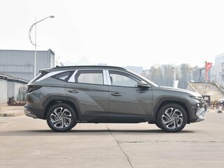 2026 Hyundai Tucson L IV Рестайлинг, серый, 3850000 рублей, вид 3