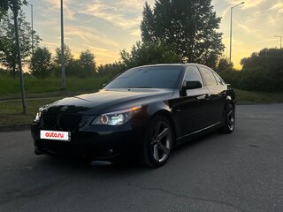 2008 BMW 5 серии 525i V (E60/E61) Рестайлинг, чёрный, 1399000 рублей, вид 2
