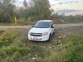 2013 Lada (ВАЗ) Granta I, белый, 270000 рублей, вид 1