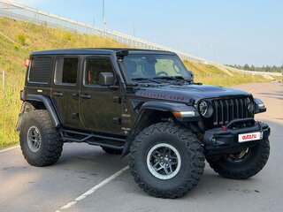 2020 Jeep Wrangler IV (JL), серебристый, 5900000 рублей, вид 1