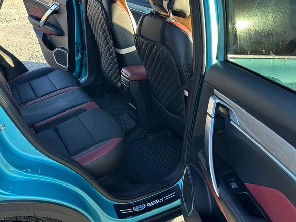 2023 Geely Coolray I, синий, 1990000 рублей - вид 8