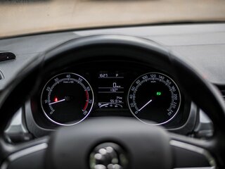 2019 Skoda Rapid I Рестайлинг, бежевый, 1350000 рублей, вид 5