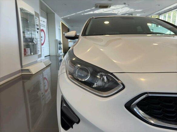 2019 Kia Ceed III, белый, 1599000 рублей - вид 24