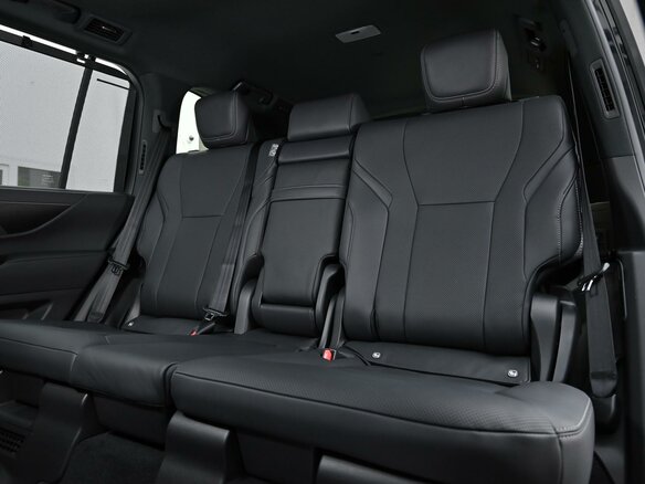 2026 Lexus LX 500d IV, чёрный, 18100000 рублей - вид 26