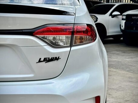 2023 Toyota Levin XII (E210) Рестайлинг, белый, 1470000 рублей, вид 5