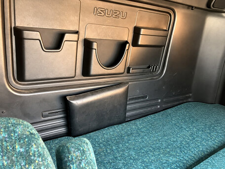 1989 Isuzu Giga (C-series), синий, 3800000 рублей, вид 2