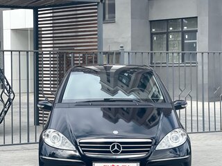 2005 Mercedes-Benz A-Класс 150 II (W169), чёрный, 499000 рублей, вид 2
