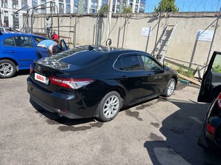 2021 Toyota Camry US Market VIII (XV70) Рестайлинг, чёрный, 6500000 рублей, вид 3
