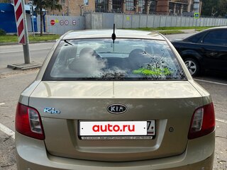 2010 Kia Rio II Рестайлинг, золотистый, 550000 рублей, вид 3