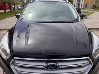 2018 Ford Kuga II Рестайлинг, чёрный, 1650000 рублей, вид 3