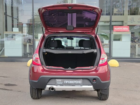 2013 Renault Sandero Stepway I, красный, 510000 рублей - вид 9