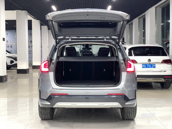 2023 BMW X1 Long 20Li sDrive III (U11/U12), серый, 3022000 рублей - вид 15