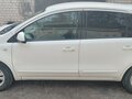 2012 Nissan Note I Рестайлинг, белый, 840000 рублей - вид 3